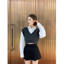 Shirt splicing knitted vest fake two-piece stacked vest short style C741058362490